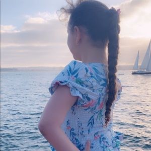 Meet your Posher, Dina